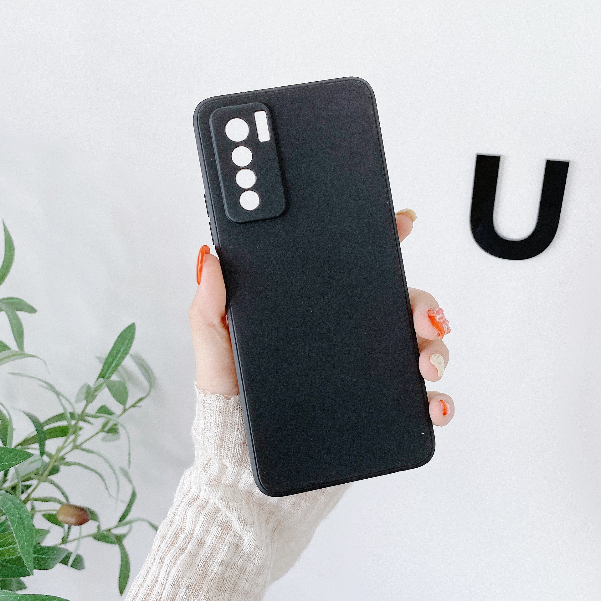 Suitable for mobile phone cases, made of matte silicone material